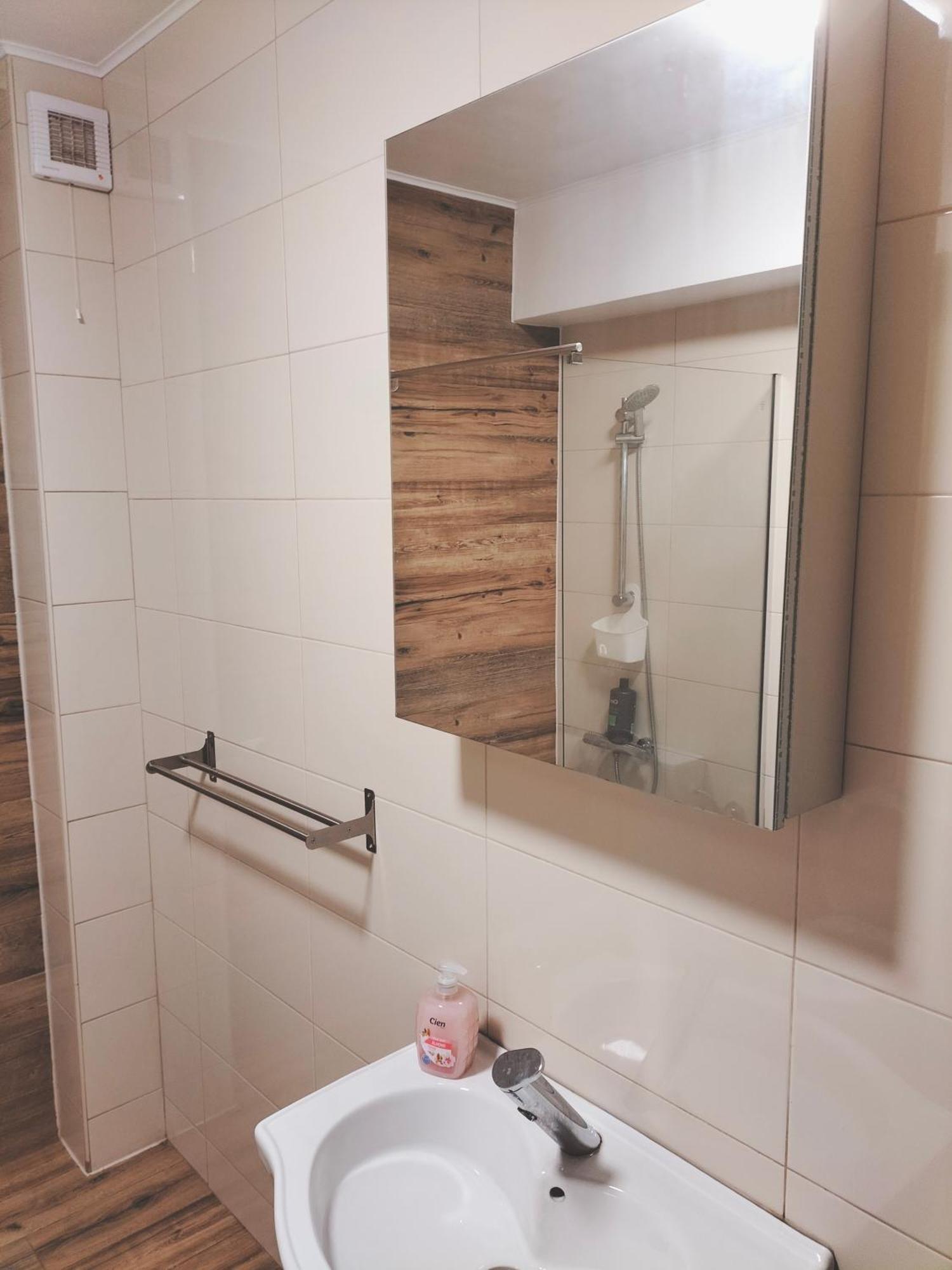 Apartamento Lotus Area On Oradea Exterior foto