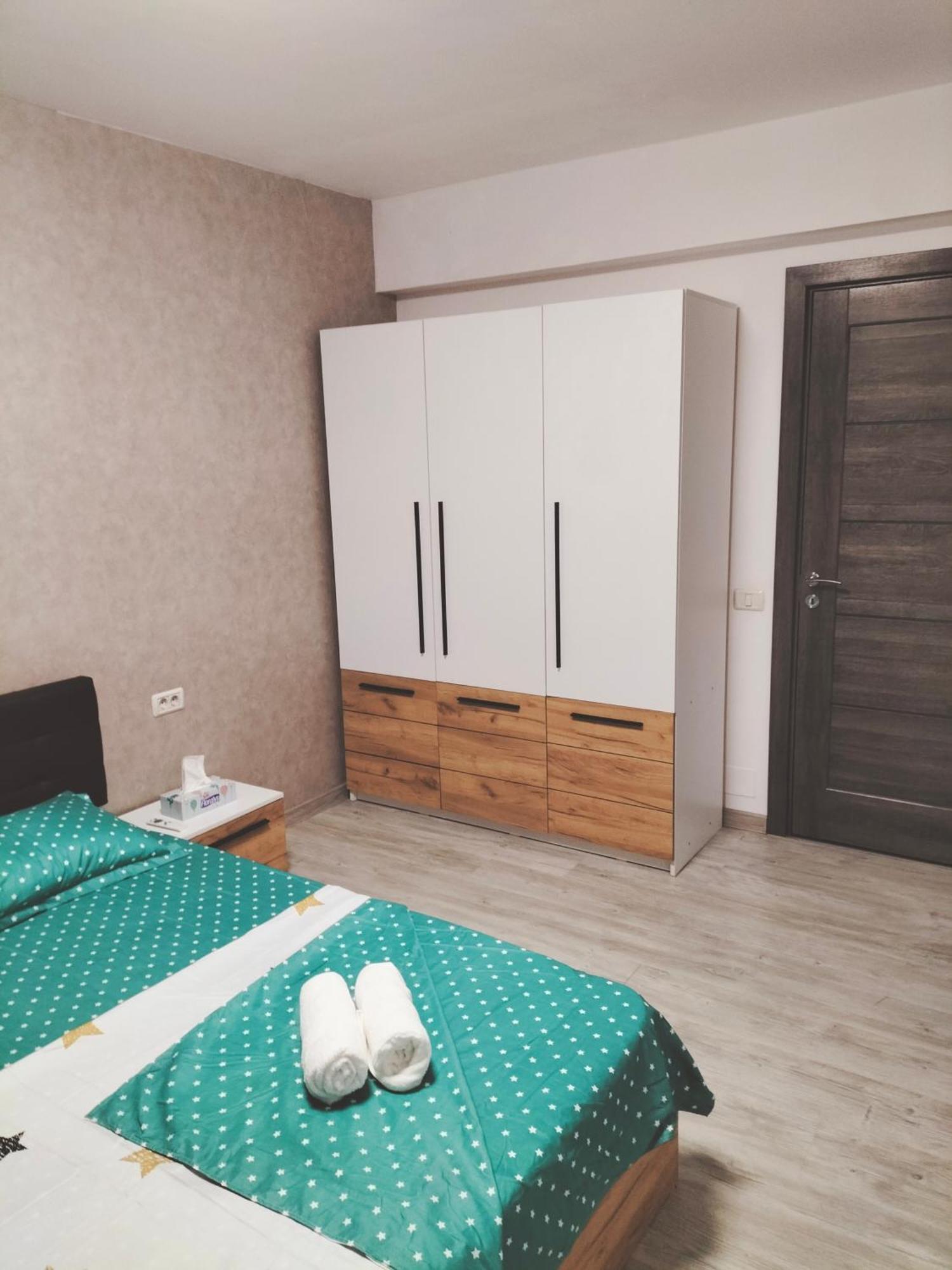 Apartamento Lotus Area On Oradea Exterior foto