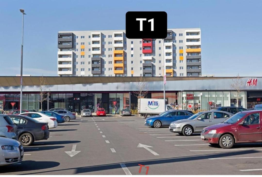 Apartamento Lotus Area On Oradea Exterior foto